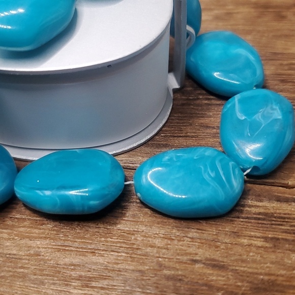 B3235 melted blue beaded bracelet